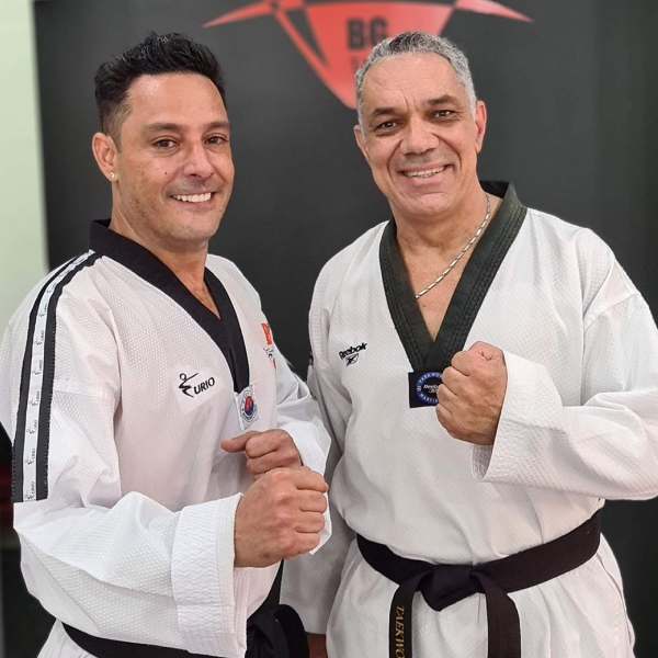 Vavá ex Karametade e Faixa Preta de Taekwondo amizade de mais de 30 anos